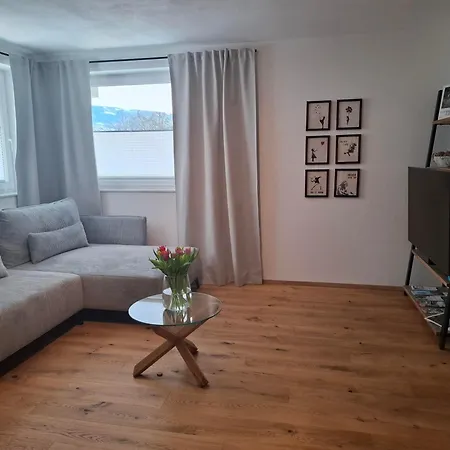 Zeiger Apartamento Vomp